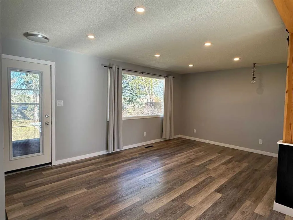 27305 Township Road 391 #40