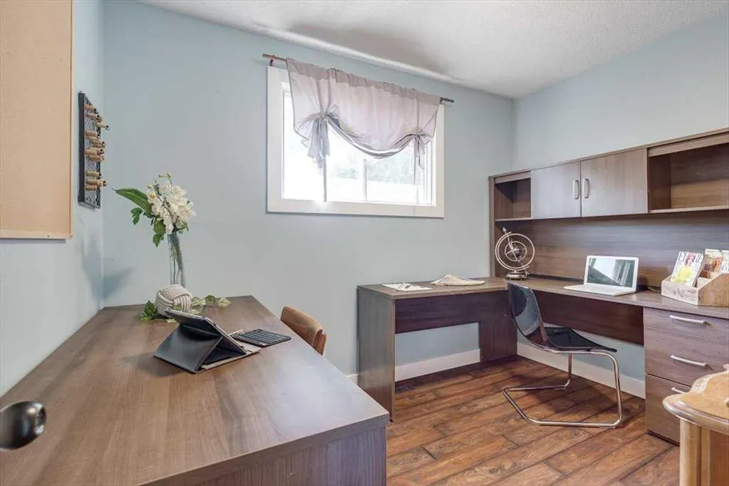 27305 Township Road 391 #40