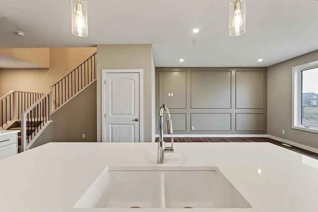311 Dawson Dock Way