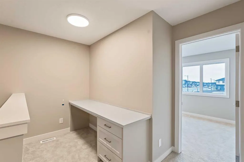 311 Dawson Dock Way