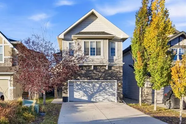 411 Hillcrest Circle SW