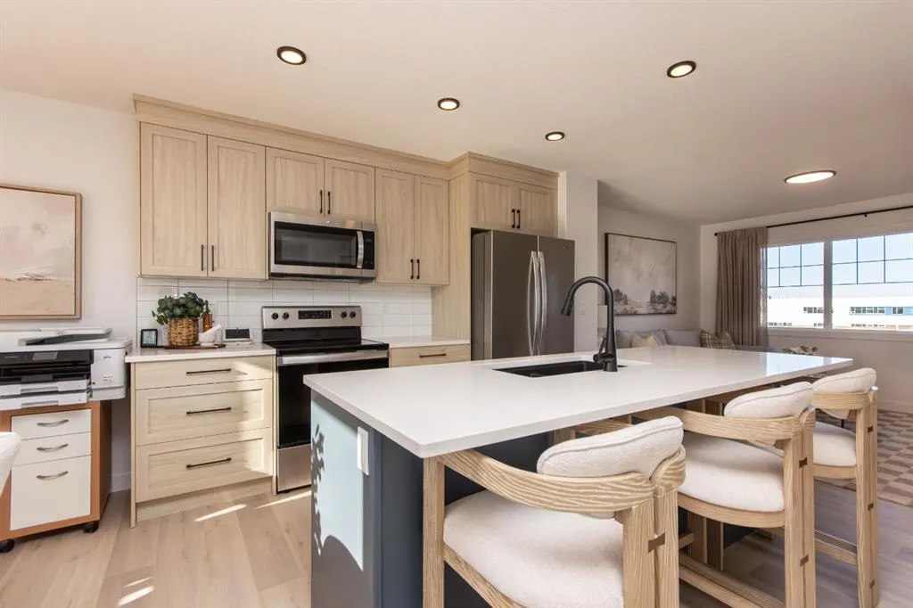 25 Beacon Hill Drive