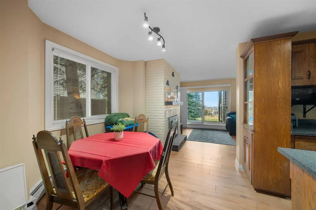 504 Cedar Crescent SW #101