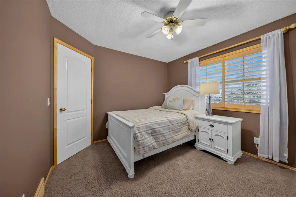 248 Douglas Woods Hill SE