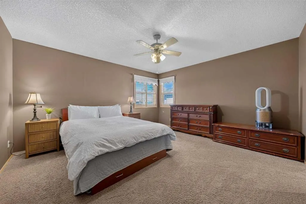 248 Douglas Woods Hill SE