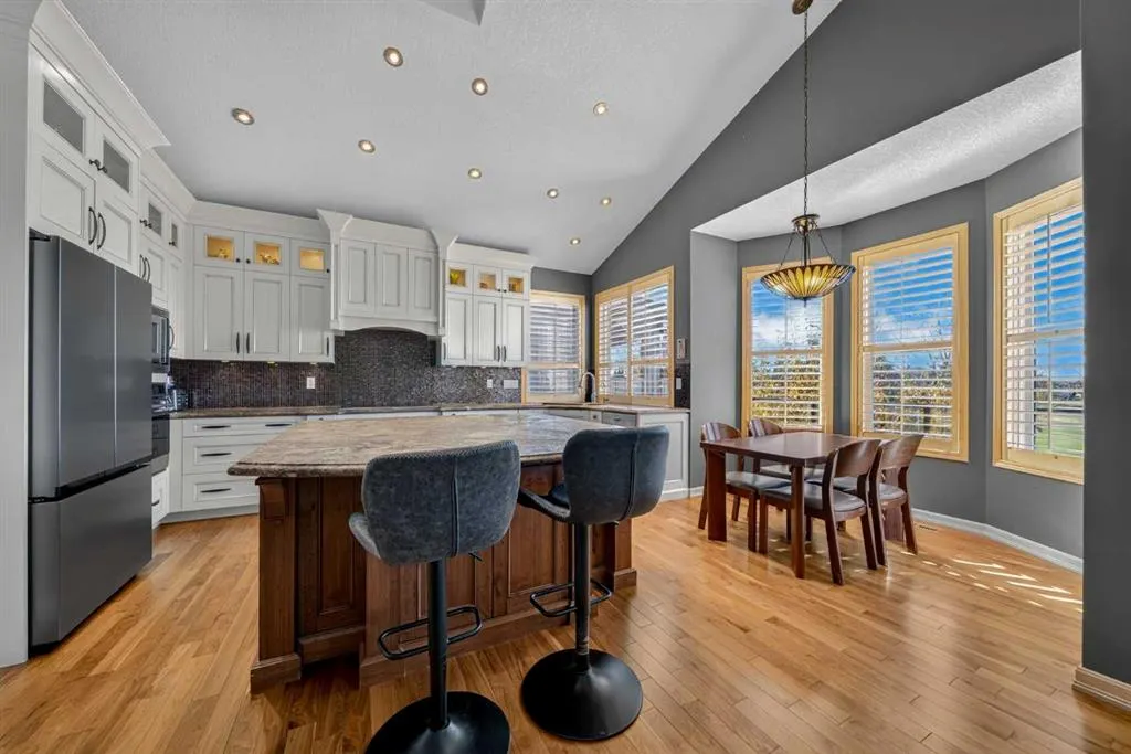 248 Douglas Woods Hill SE
