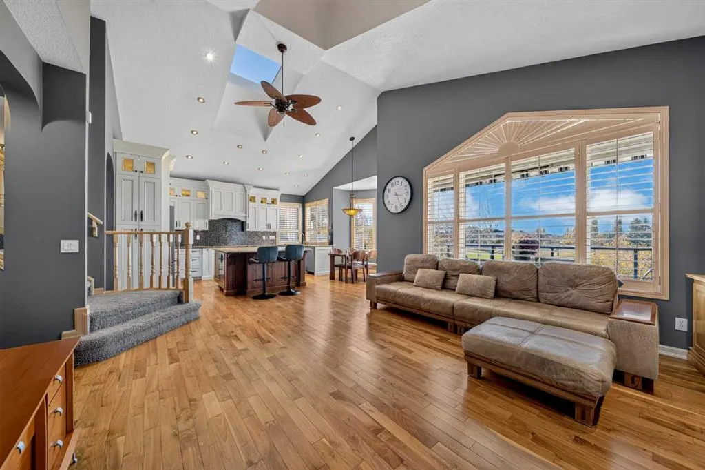 248 Douglas Woods Hill SE
