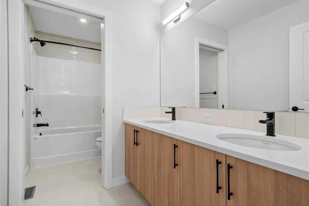 83 Dawson Wharf Mount
