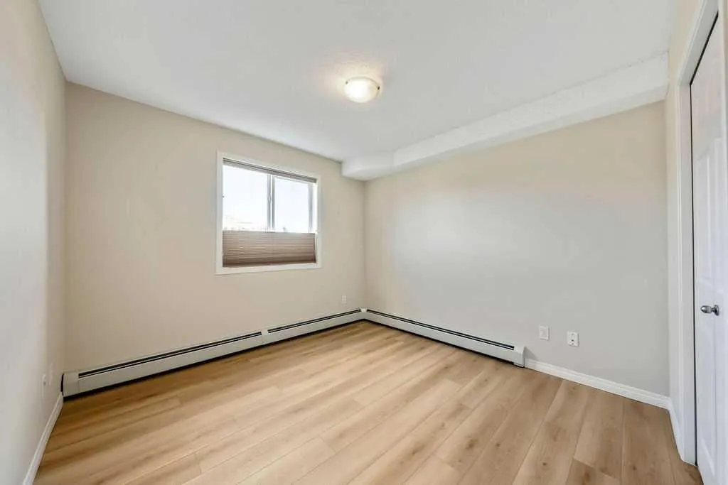 505 Railway Street W #1103