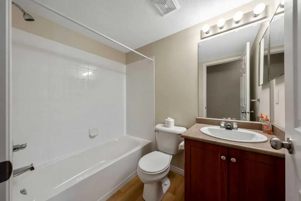 505 Railway Street W #1103