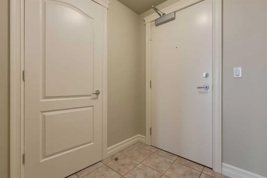 836 15 Avenue SW #2104