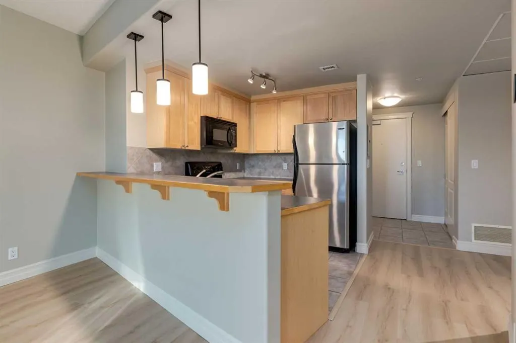 836 15 Avenue SW #2104