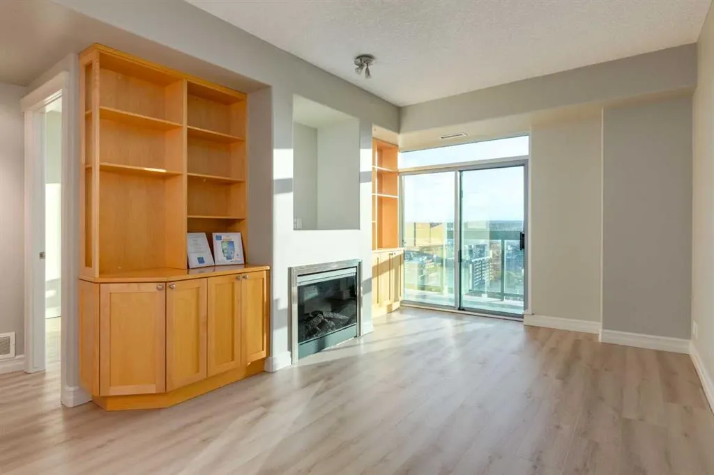 836 15 Avenue SW #2104