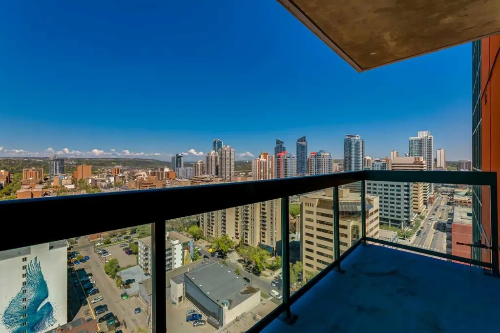 836 15 Avenue SW #2104