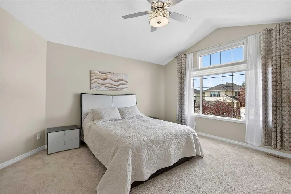 108 Rainbow Falls Row