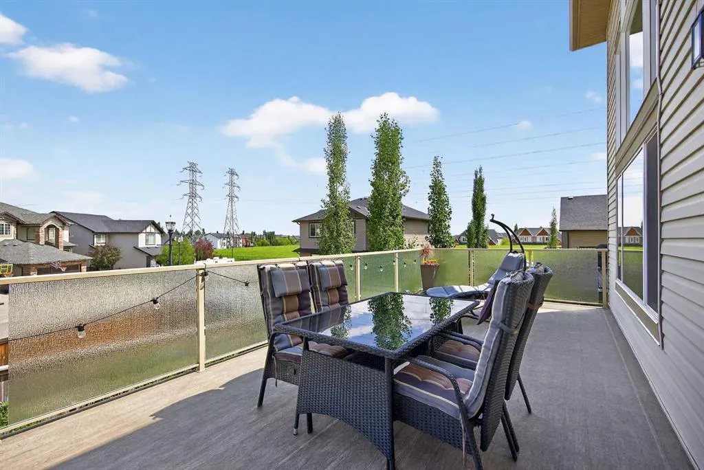 108 Rainbow Falls Row