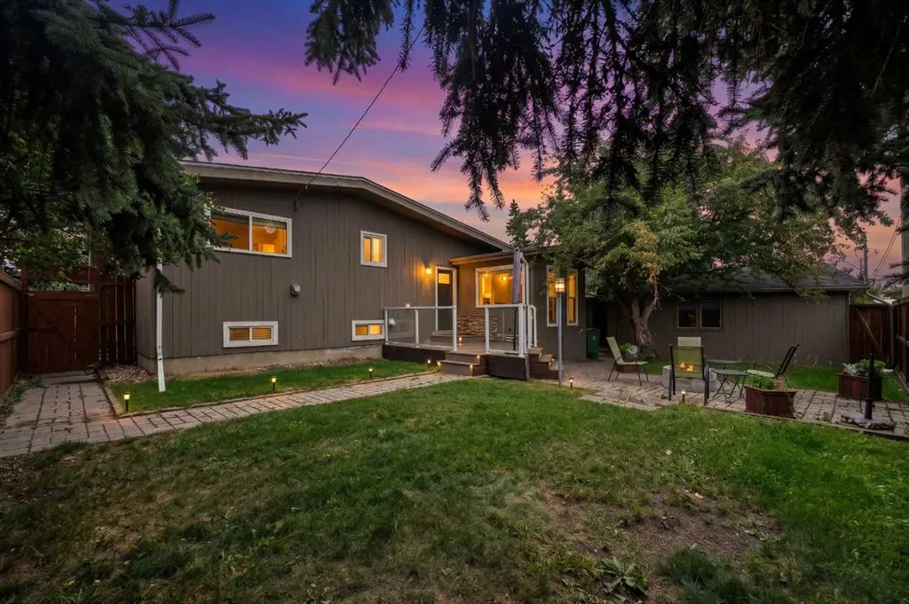 92 Chinook Drive SW