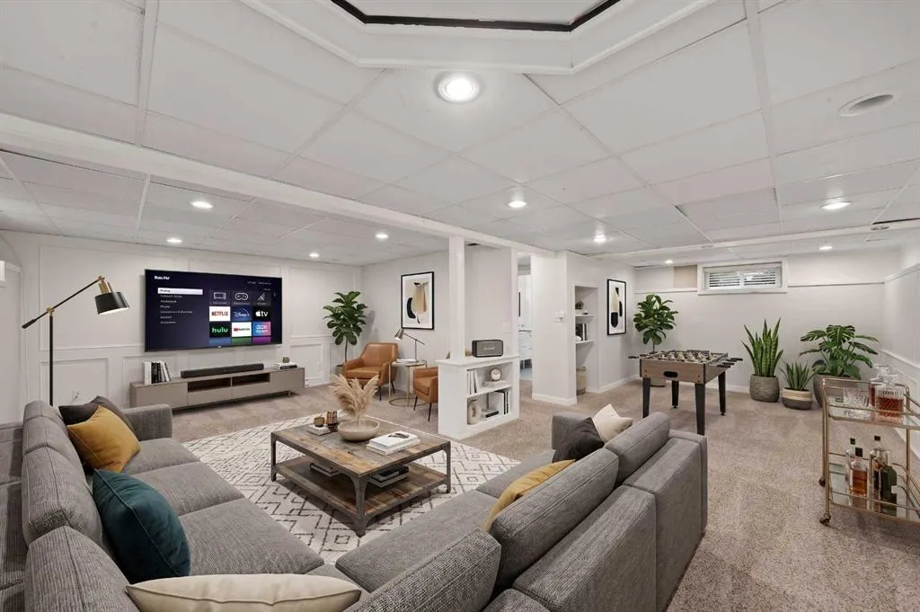 92 Chinook Drive SW