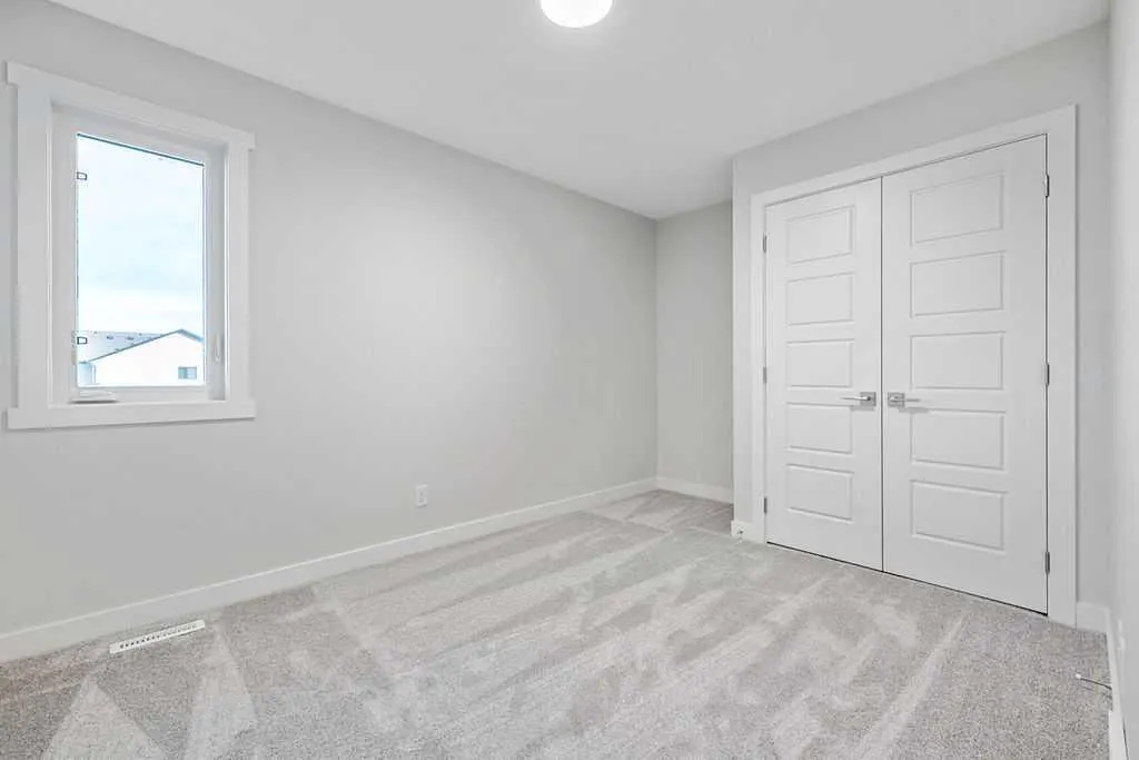 322 Hotchkiss Common SE