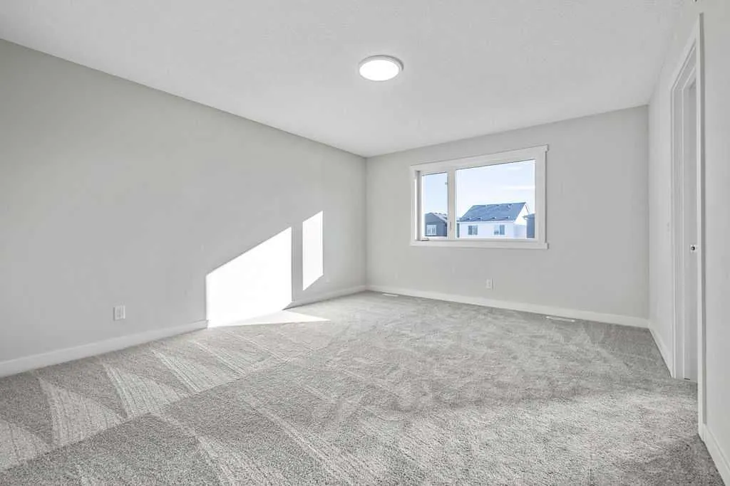 322 Hotchkiss Common SE