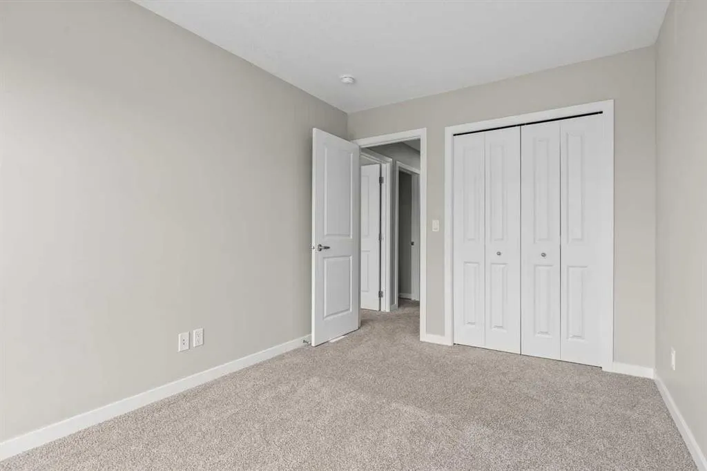 109 Mallard Grove SE