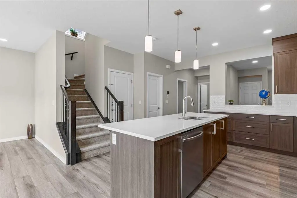 109 Mallard Grove SE