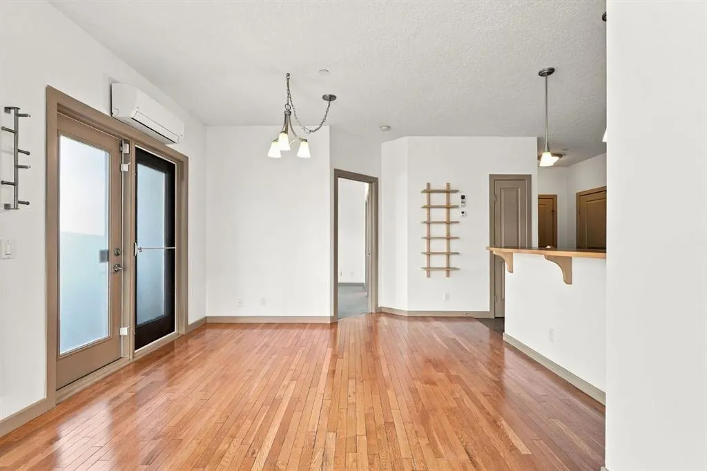 910 18 Avenue SW #107
