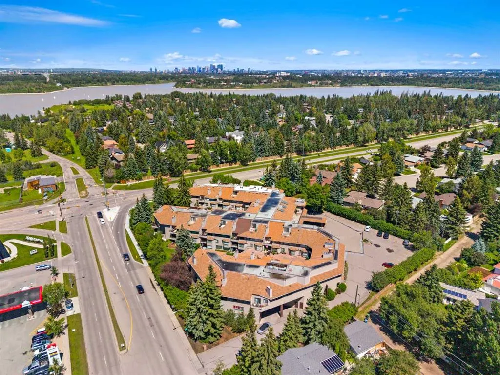 2425 90 Avenue SW #207
