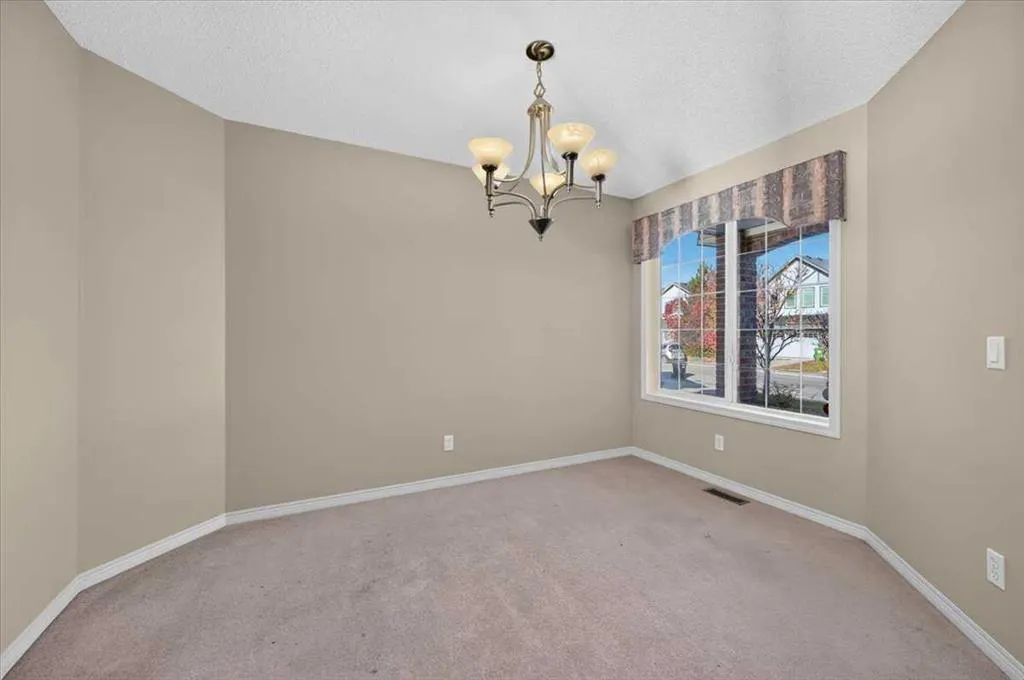 238 New Brighton Circle SE