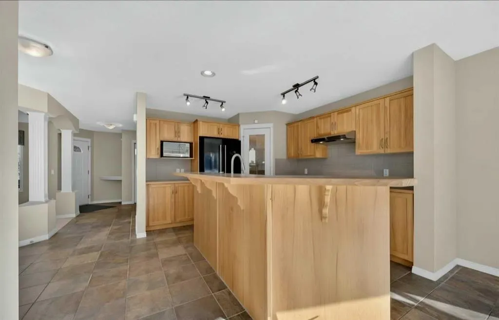 238 New Brighton Circle SE