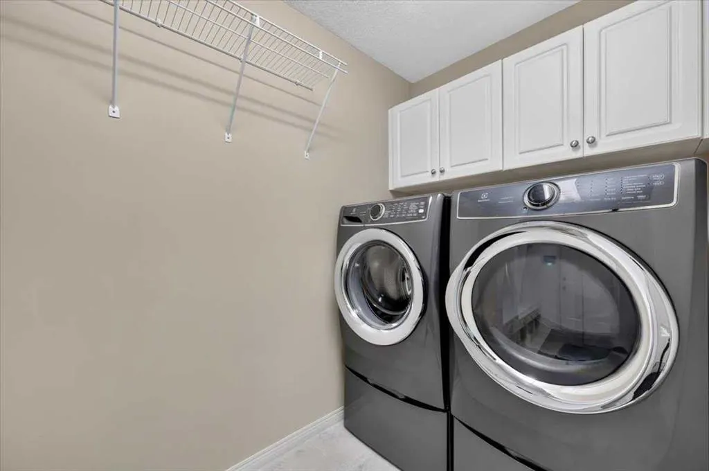 238 New Brighton Circle SE