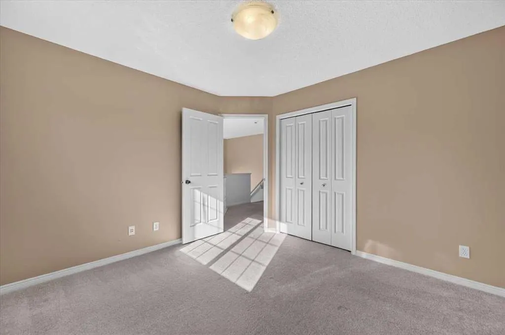 238 New Brighton Circle SE