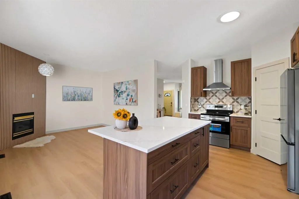 180 Woodside Road NW