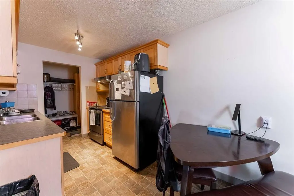3440 23 Avenue S #18