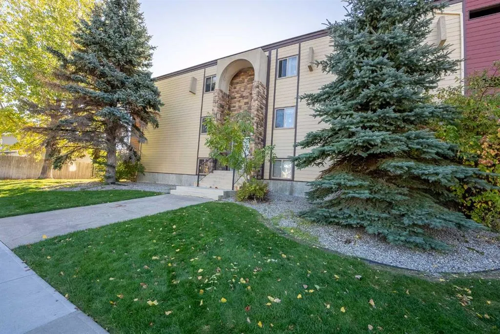 3440 23 Avenue S #18