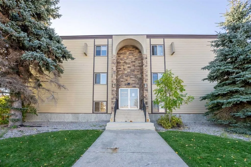 3440 23 Avenue S #18