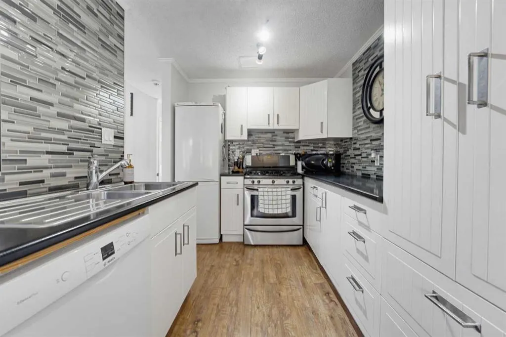 208 Grier Terrace NE #6