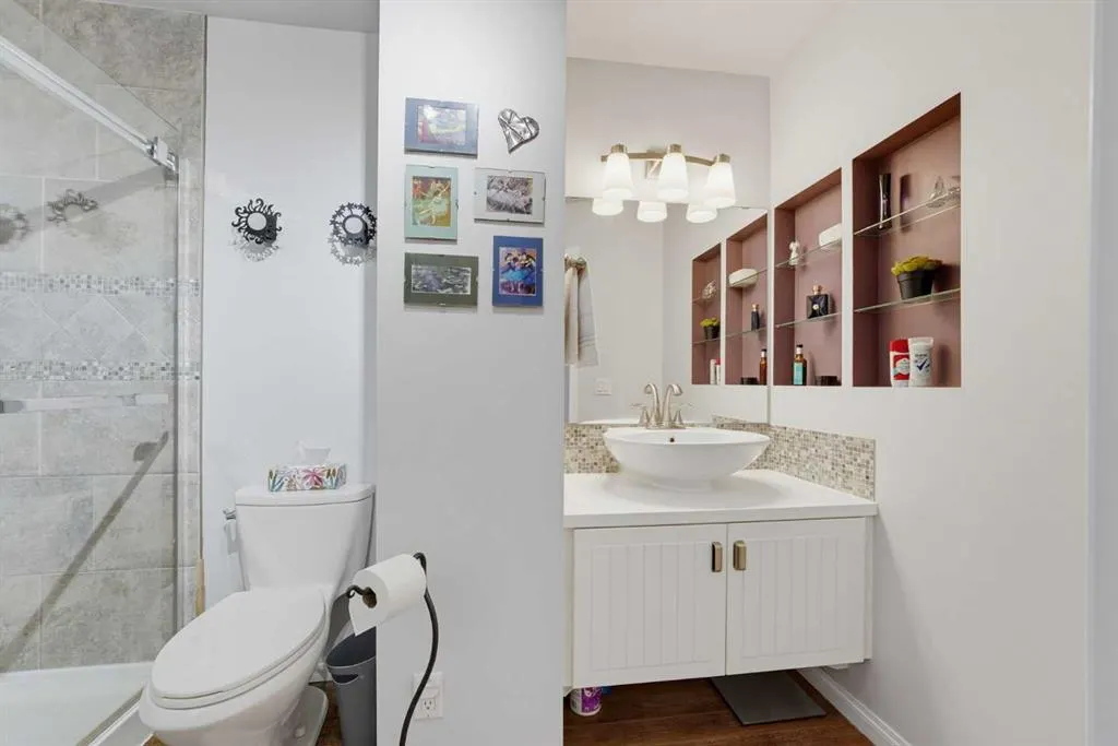 208 Grier Terrace NE #6