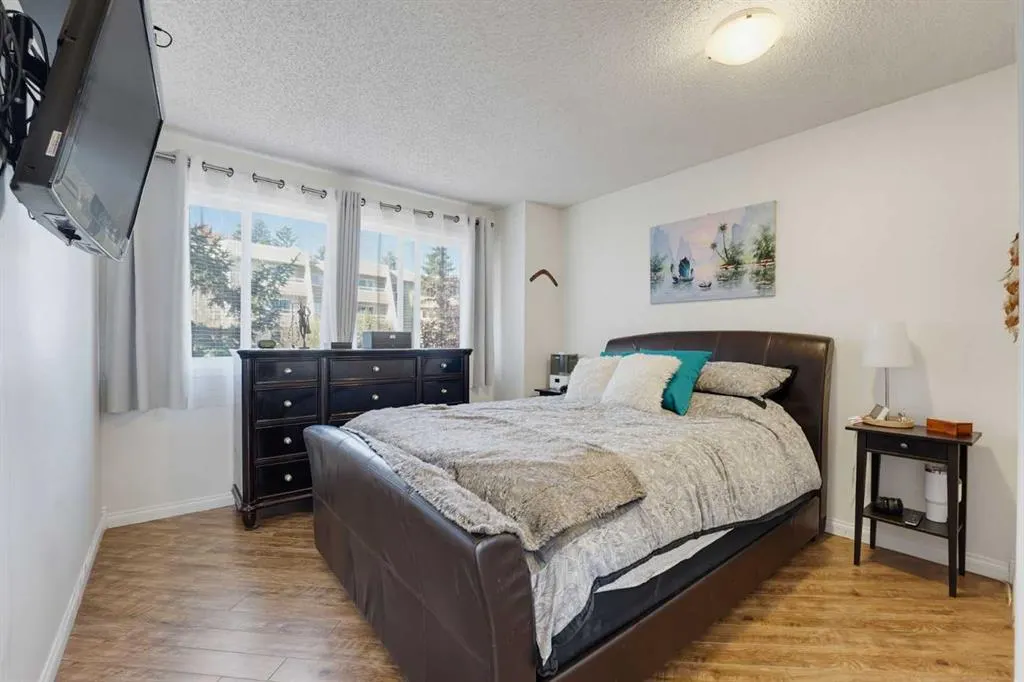 208 Grier Terrace NE #6