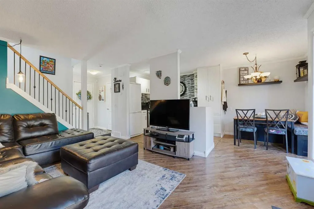 208 Grier Terrace NE #6
