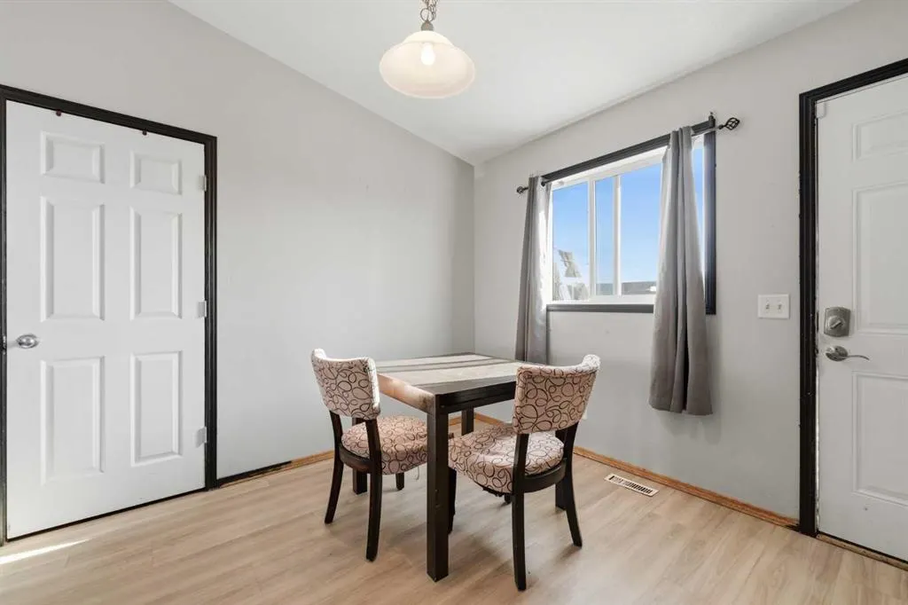 1702 Strathcona Place