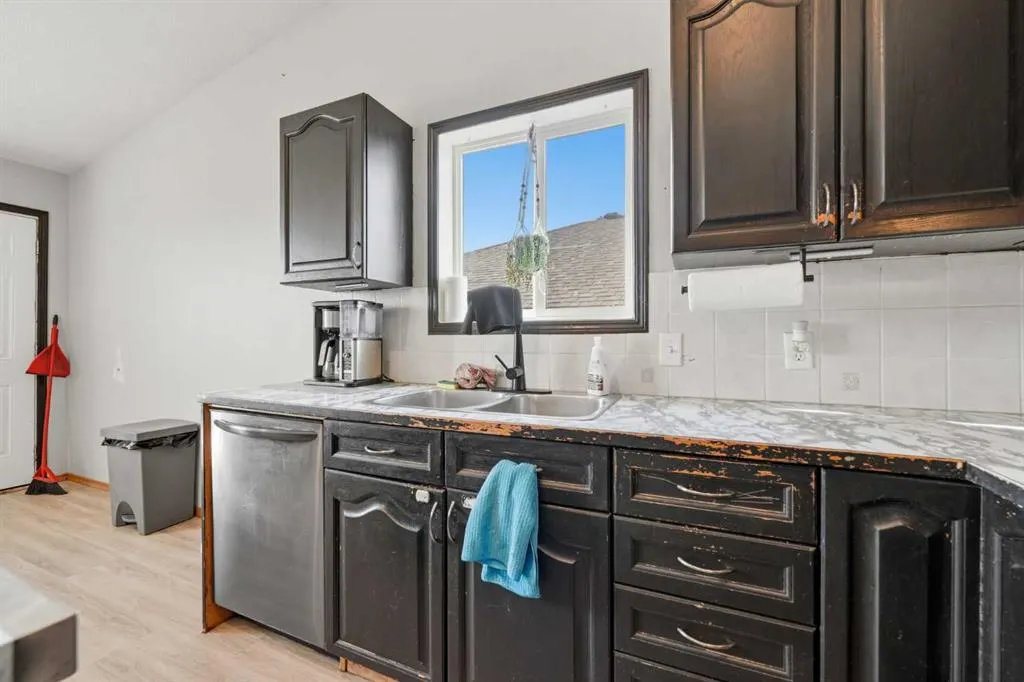 1702 Strathcona Place