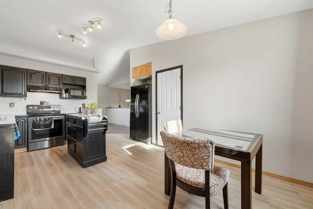 1702 Strathcona Place
