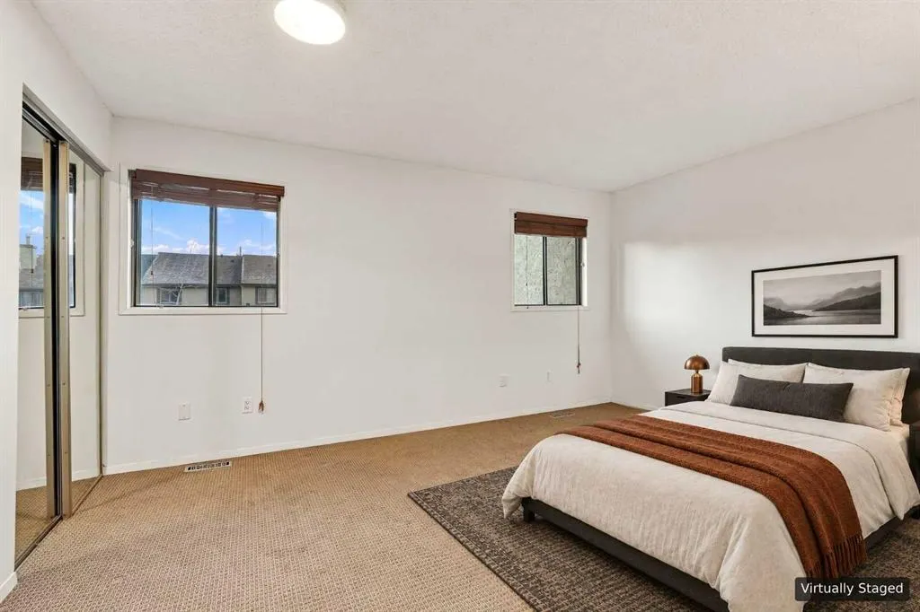 69 Glamis Gardens SW