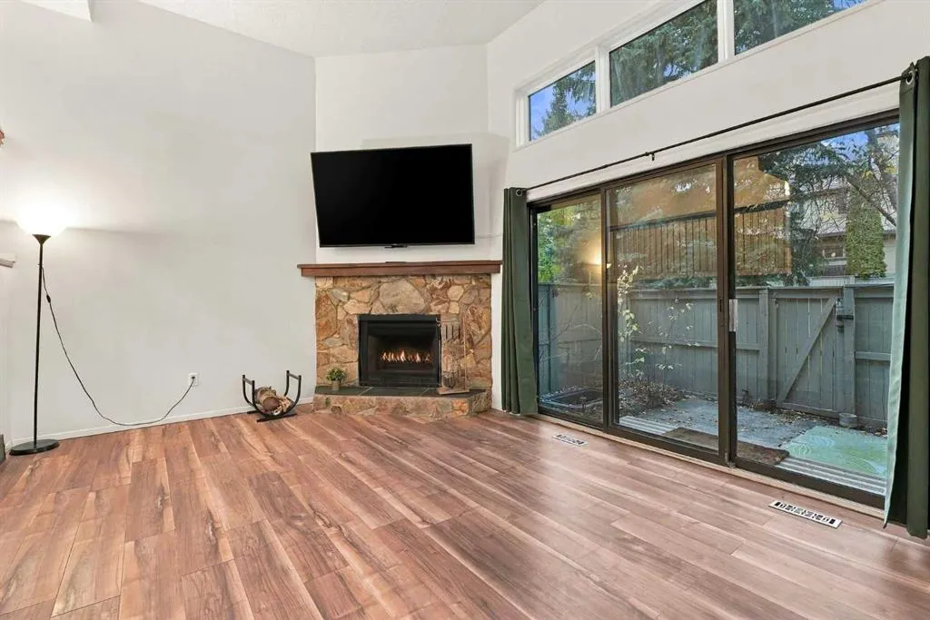 69 Glamis Gardens SW