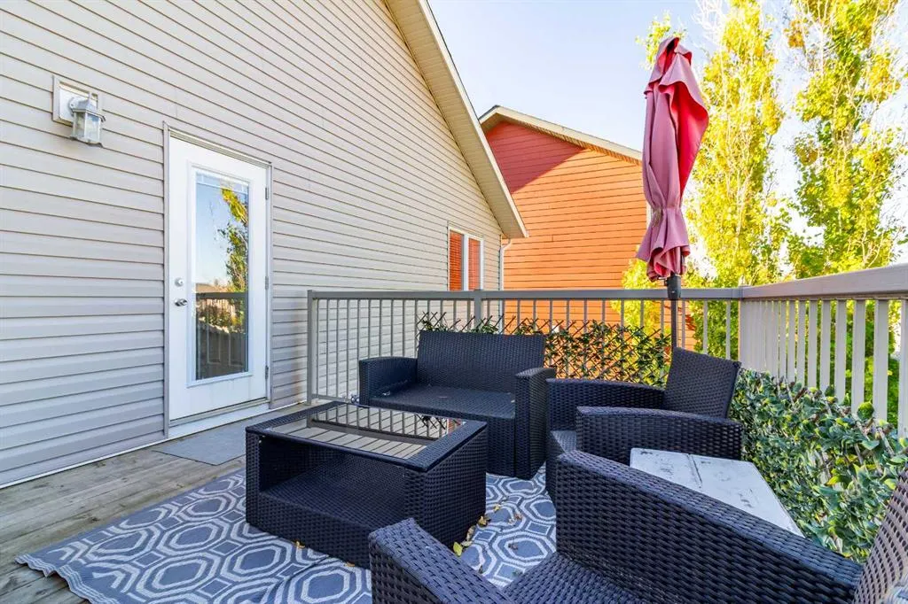 454 Twinriver Road W