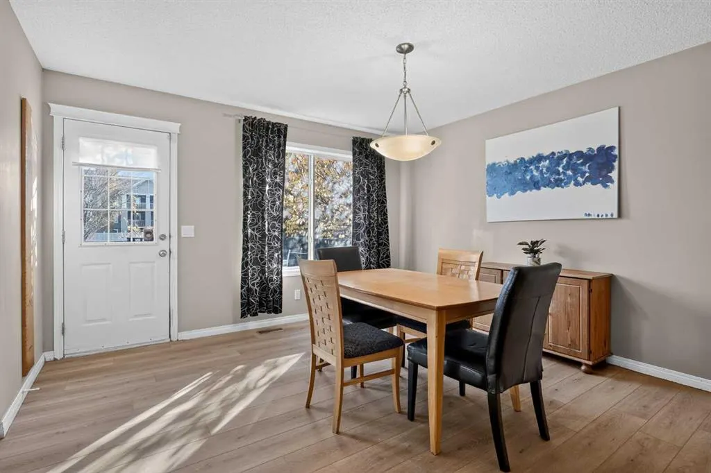 20 Chapman Court SE