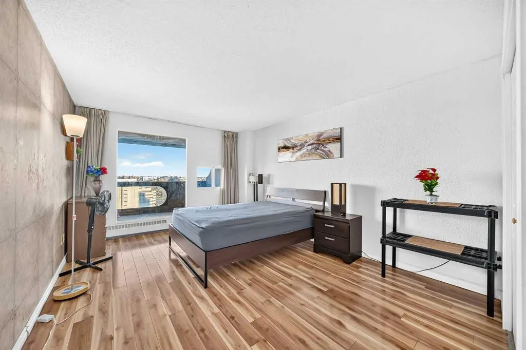 221 6 Avenue SE #2110