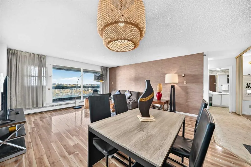 221 6 Avenue SE #2110
