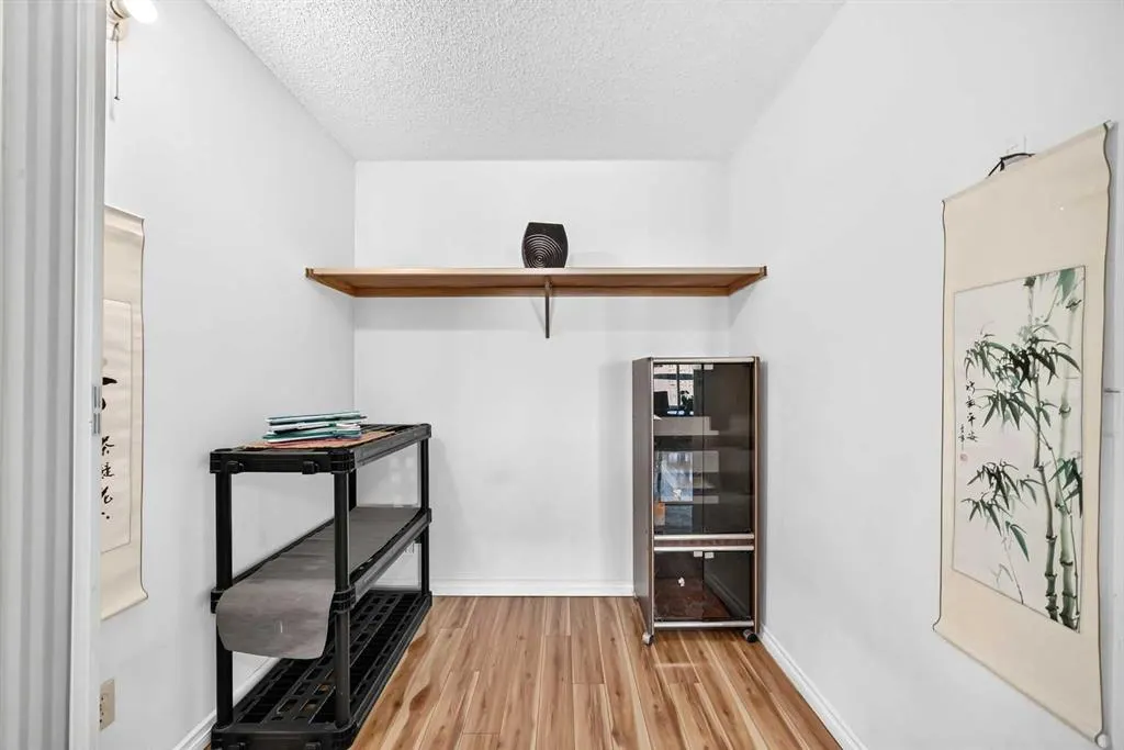 221 6 Avenue SE #2110